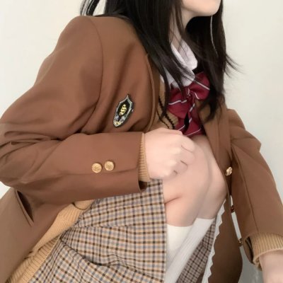屋中美人 封面
